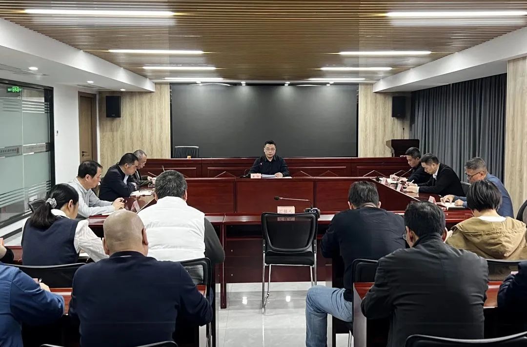 福(fú)建新華聯合(hé)印務(wù)集團專題(tí)學習(xí)貫徹(chè)全省宣傳思想(xiǎng)文化(huà)工作會(huì)議精神(shén)